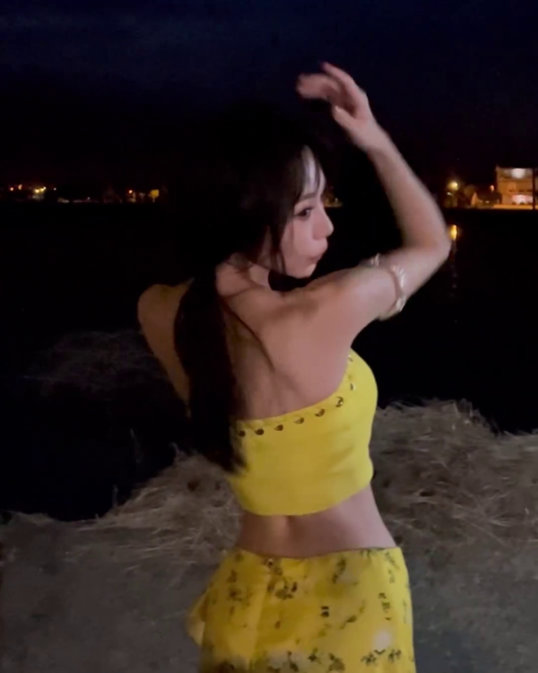 林明禎新歌預告大派福利！突破性感尺度露美臀險走光 ! 