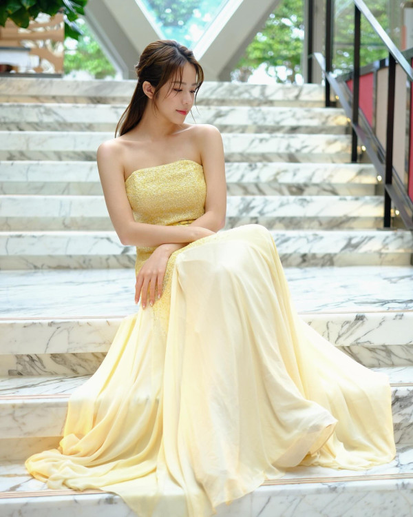 莊子璇成功朝聖《黑白大廚》超難預約餐廳！全靠這位《愛回家》戲裡戲外「富二代」 