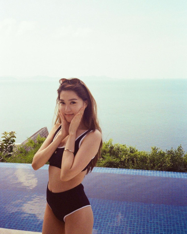 網民深圳巧遇TVB小生 素顏加背心 意外揭返老還童皮膚狀態