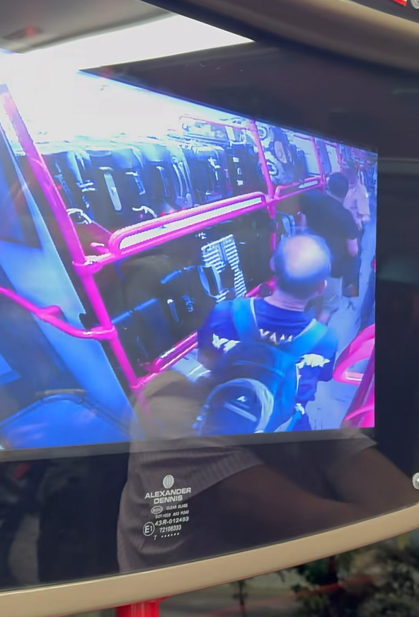 熱心機場巴士司機幫所有乘客搬行李 網民親手整1紀念品送贈表揚！ 