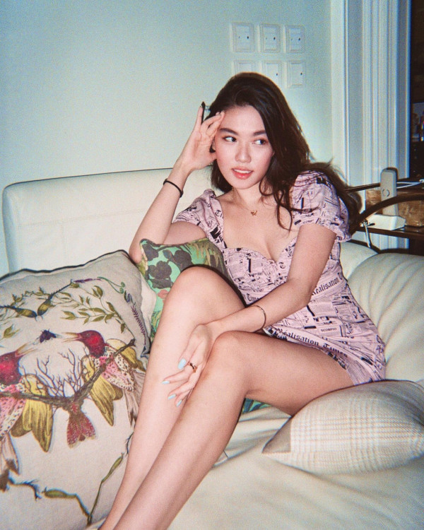 鄧麗欣登海拔5200米珠峰大本營賀41歲生日 曬零妝自拍獲封「顏值最高峰」