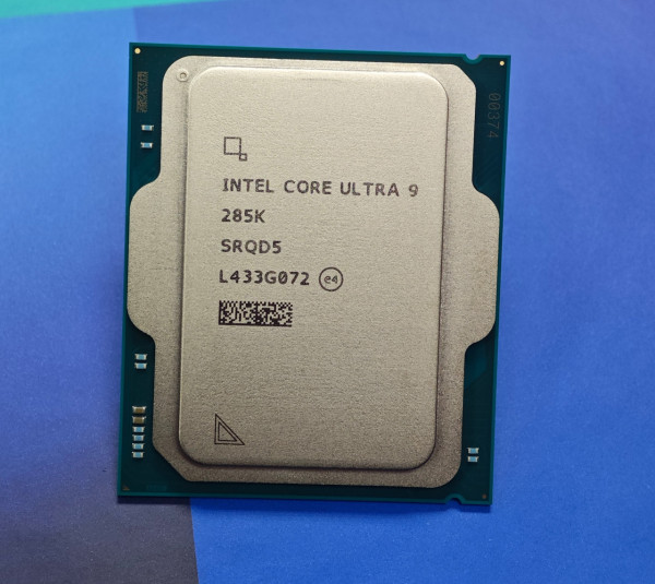 Intel Core Ultra 9 285K、Ultra 5 245K 實測！AI 全加速、改善功耗！