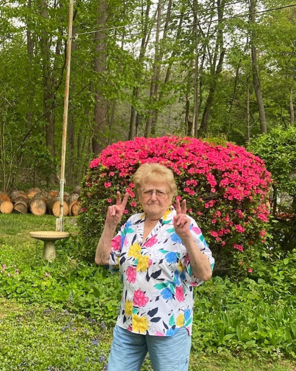 94歲網紅婆婆擁千萬粉絲 樂於以幽默笑看人生