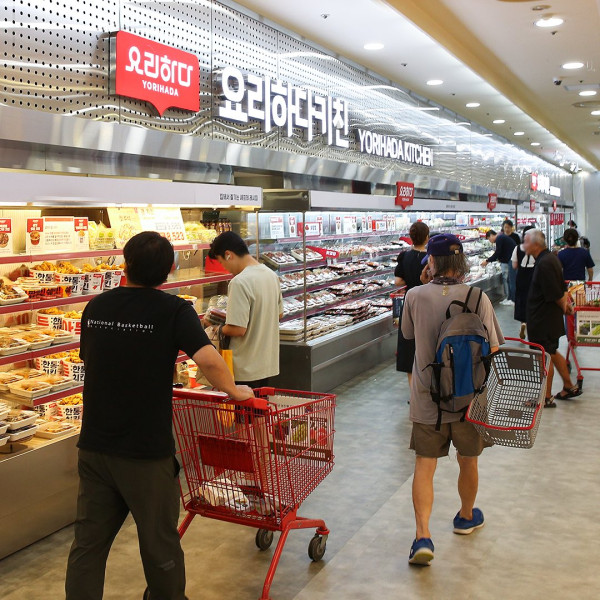 韓國樂天超市（圖片來源：Facebook@롯데마트）