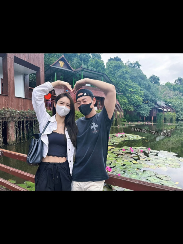 42歲黃翠如最新近照驚現牙籤腳！網民指「又瘦咗」曾被傳孕味濃 