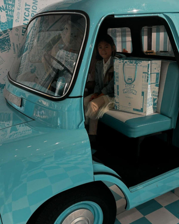 陳冠希驚喜現身周杰倫台北演唱會 一動作掀《頭文字D》集體回憶！ 