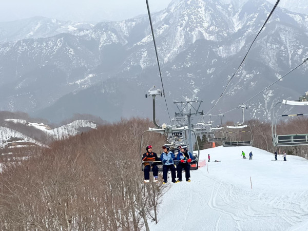 日本滑雪|來源:王子滑雪度假中心、skiing-hokkaido.com、藏王溫泉滑雪場、GALA湯澤滑雪場、安比高原滑雪場、二世谷滑雪場、喜樂樂雪世界、藤野Fu’s滑雪場、二合目YETI滑雪場 日本滑雪|來源:王子滑雪度假中心、skiing-hokkaido.com、藏王溫泉滑雪場、GALA湯澤滑雪場、安比高原滑雪場、二世谷滑雪場、喜樂樂雪世界、藤野Fu’s滑雪場、二合目YETI滑雪場