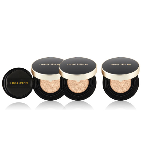 鑽光氣墊套裝 HK$1,100  (價值：HK$1,650)    •  自選極致持久鑽光氣墊粉底 (貨裝)  3件