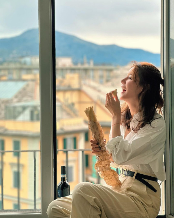 42歲黃翠如最新近照驚現牙籤腳！網民指「又瘦咗」曾被傳孕味濃 