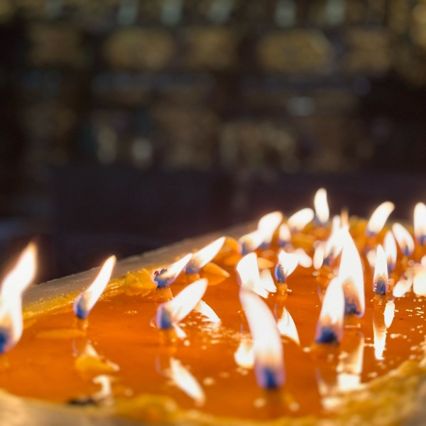 鄧麗欣登海拔5200米珠峰大本營賀41歲生日 曬零妝自拍獲封「顏值最高峰」