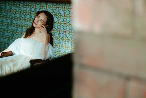 鄧麗欣登海拔5200米珠峰大本營賀41歲生日 曬零妝自拍獲封「顏值最高峰」