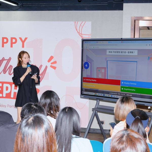 鄧麗欣登海拔5200米珠峰大本營賀41歲生日 曬零妝自拍獲封「顏值最高峰」