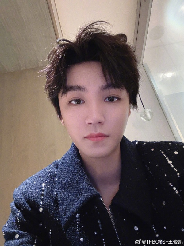 全紅嬋著LV現身北京訓練被捕捉！ 網民計出全身名牌要依個數...留言反應兩極 