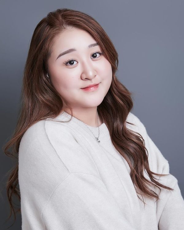 伍富橋老婆誤墮旅行社假專頁平機票騙案 發文公開過程警世:有時真係會鬼揞眼