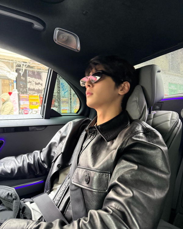 牡羊座男生10大性格特質:分析白羊男喜歡你的行為、愛情攻略、優缺點(圖片來源:Instagram@eunwo.o_c)