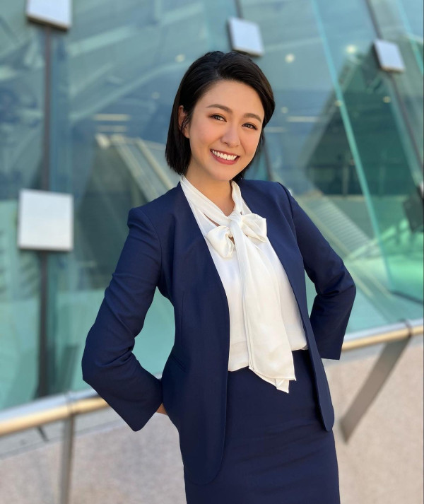 江嘉敏曬外遊相上圍突然升級？ 網友力勸唔好再剪短髮 