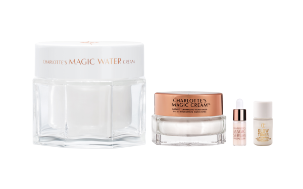 魔法注水霜護膚套裝HK$790 (價值HK$1,173) •	CHARLOTTE'S MAGIC WATER CREAM 魔法注水霜50ml •	CHARLOTTE’S MAGIC CREAM魔法面霜 15ml •	魔法水晶能量精華3.6ml •	魔法光透柔膚液 5ml