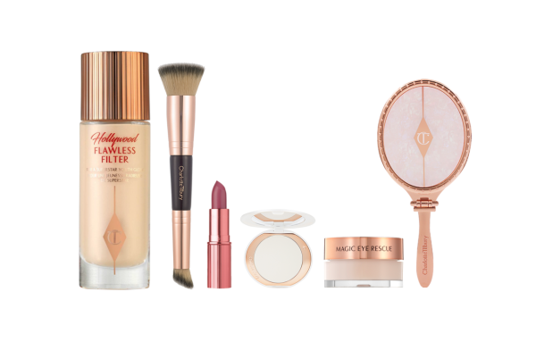 無瑕濾鏡美顏液套裝HK$860 (價值HK$1,234) •	自選粉底液30ml  •	雙頭粉底掃 •	迷你星光矚目唇膏 - 90'S PINK  •	迷你輕盈濾光蜜粉 0.8g  •	魔法眼霜 3ml •	PILLOW TALK手握鏡