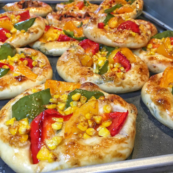 台北早餐店推介10大必吃!40年老字號鹹豆漿+芝士蛋餅!美食家白鐘元大推肉粥