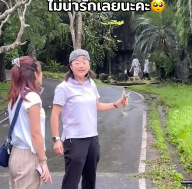 內地客參觀泰國動物園自攜彈弓射猴!囂張態度惹怒網民 園方如此回應...