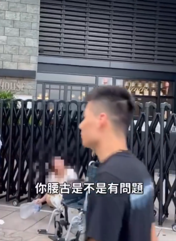 內地KOL入住重慶大廈100蚊晚賓館 拍片狠批全中國最差酒店 網民斥不尊重 