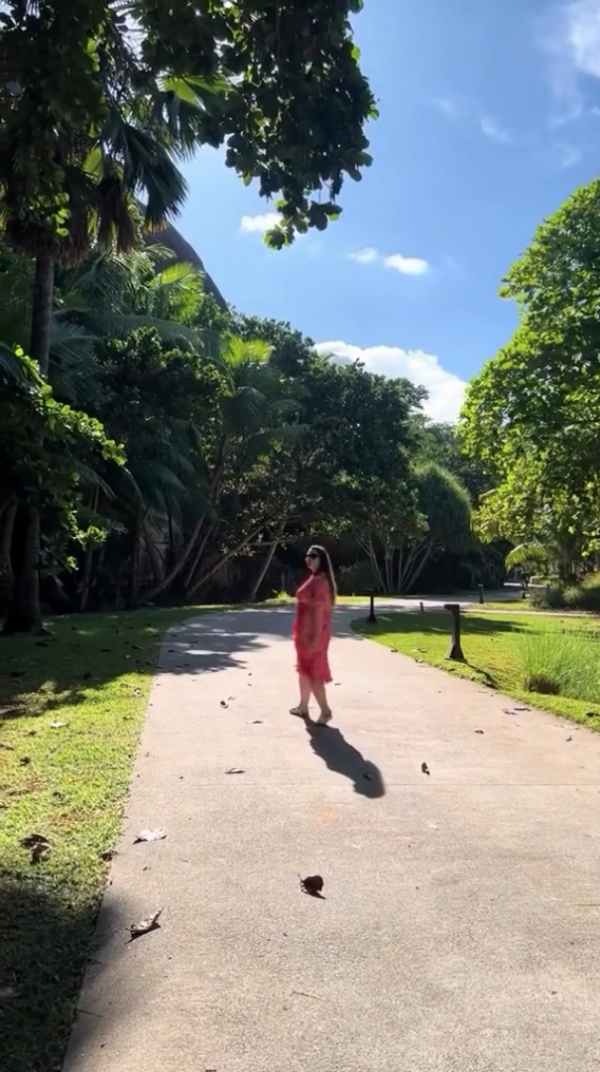 杜拜老公買下一座島只為妻能安心著Bikini 妻親揭驚人高價！ 