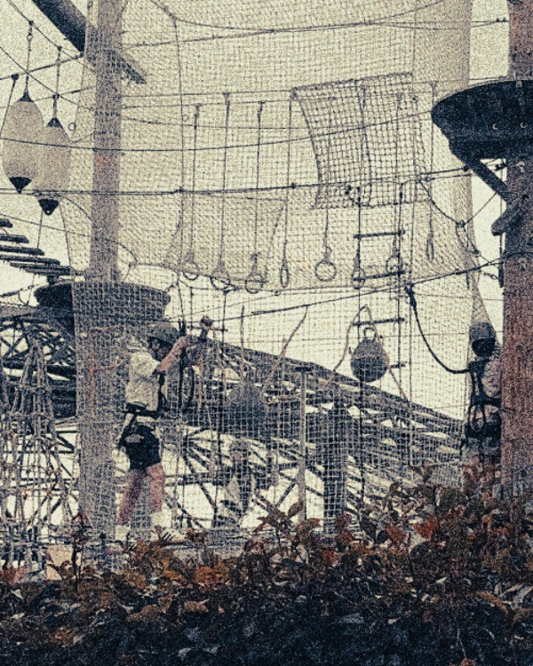 朱薰出po「反擊」 梁思浩獲讚靚抽 轉發少爺占大阪帖文：又想加人工？ 