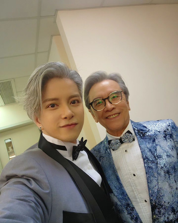 《金宵大廈》童顏演員珠海夜場被女圍 網友感莫名其妙：喺香港都無人識 