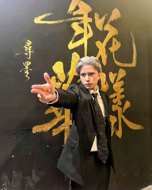 《金宵大廈》童顏演員珠海夜場被女圍 網友感莫名其妙：喺香港都無人識 