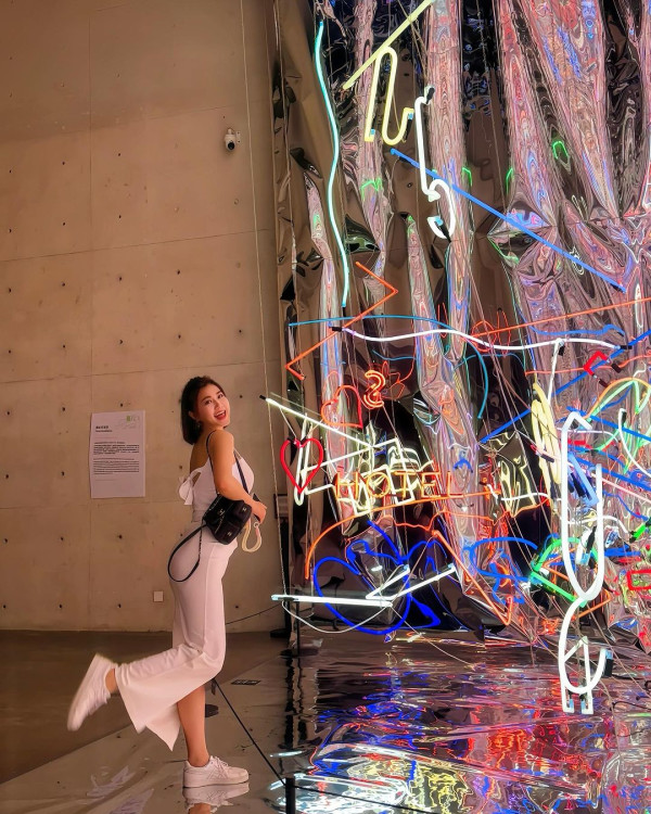 前港姐冠軍布吉曬健身成果 曾甫全裸照 弗爆身材不輸郭珮文