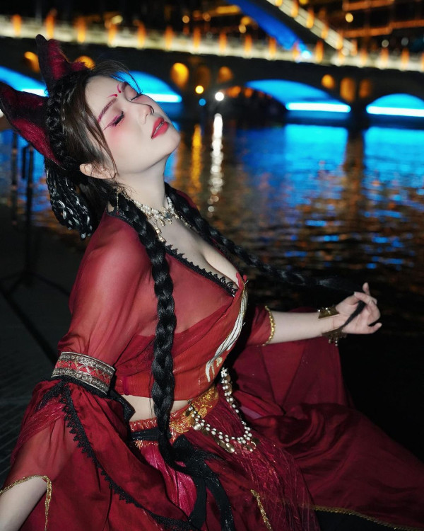 前港姐冠軍布吉曬健身成果 曾甫全裸照 弗爆身材不輸郭珮文