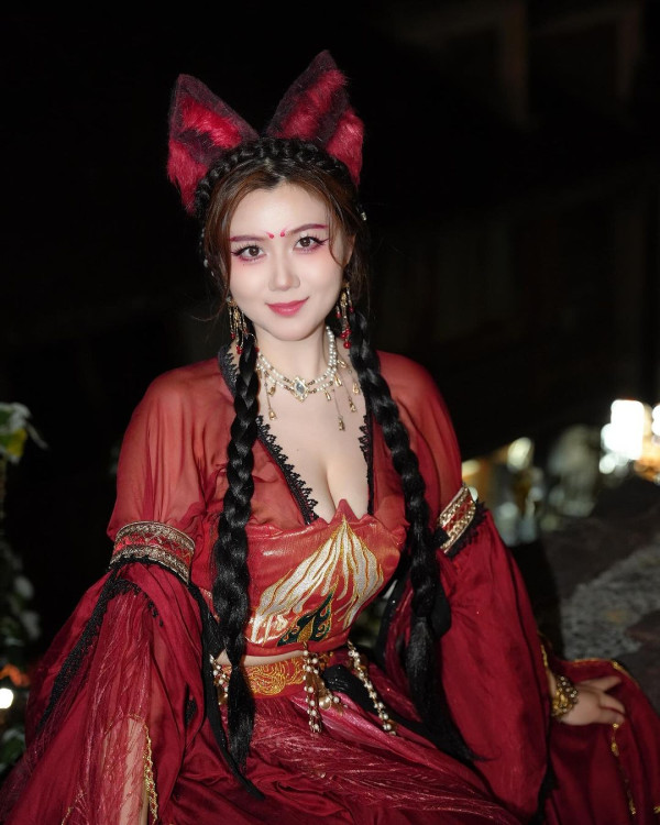 前港姐冠軍布吉曬健身成果 曾甫全裸照 弗爆身材不輸郭珮文