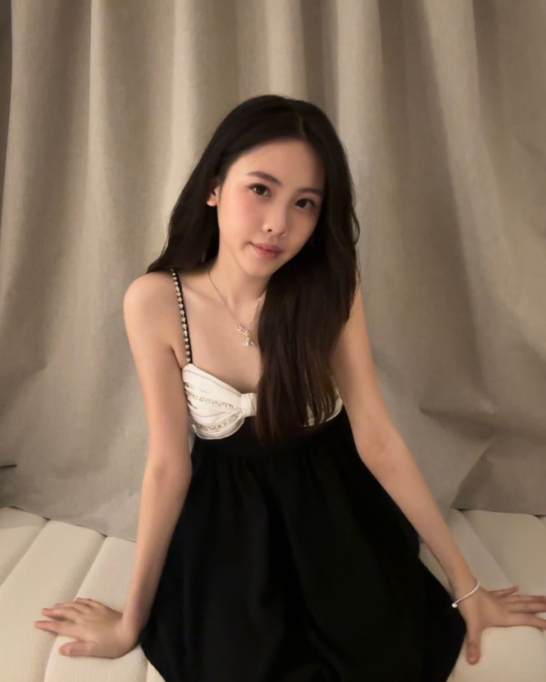 區明妙遊京都神社順便追星？ 甫近鏡自拍曝光真實皮膚狀態！ 