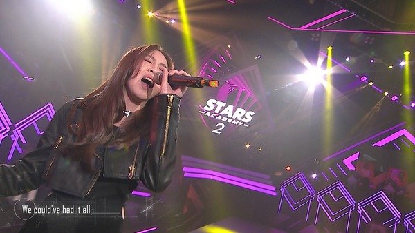 區明妙遊京都神社順便追星？ 甫近鏡自拍曝光真實皮膚狀態！ 