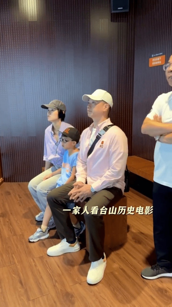 胡杏兒成台山博物館「展品」感榮幸 原來呢2位視帝視后都係佢同鄉 