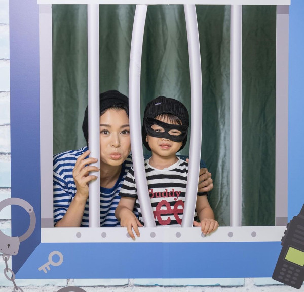 胡杏兒成台山博物館「展品」感榮幸 原來呢2位視帝視后都係佢同鄉 