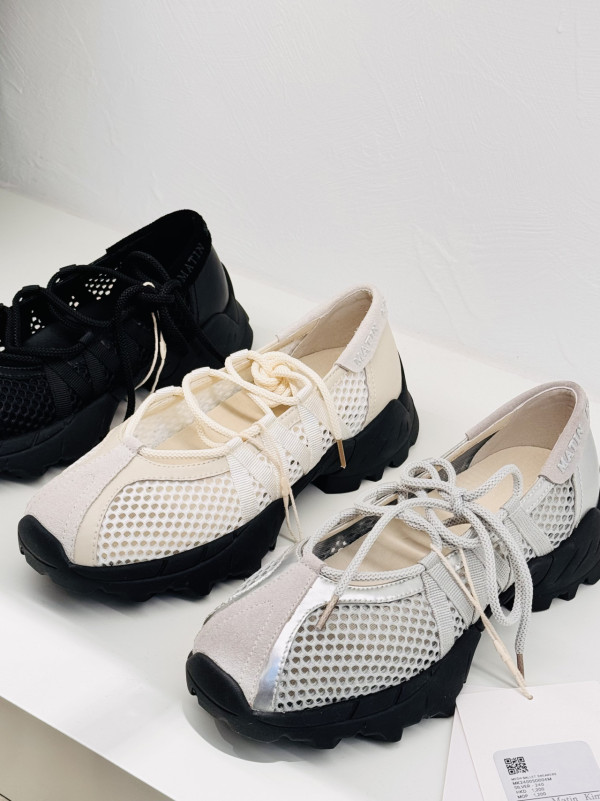 Mesh Ballet Sneakers / HK$1200