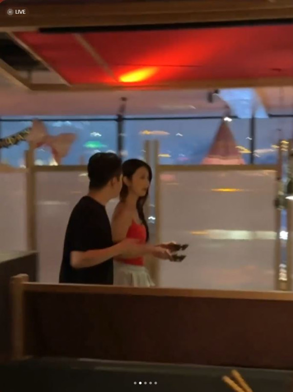 食海底撈巧遇Angelababy 親民舉V合照 意外曝35歲真實容貌 