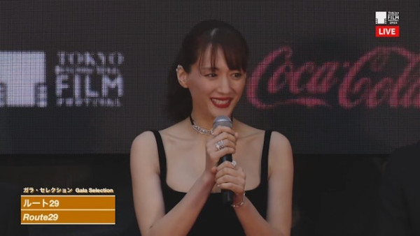 梁朝偉東京出行獲4人做1件事！ 網友驚訝排場大：像首相出行 