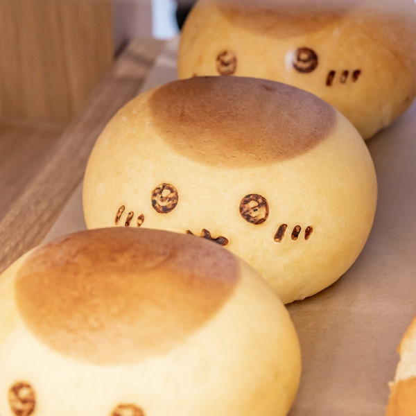 Chiikawa日本首間麵包店｜10月東京開幕！小八、兔兔造型麵包款式公開 