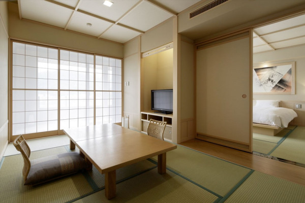 富士河口湖溫泉鄉湖南荘(圖片來源:湖南莊官網) 富士河口湖溫泉鄉湖南荘(圖片來源:湖南莊官網)