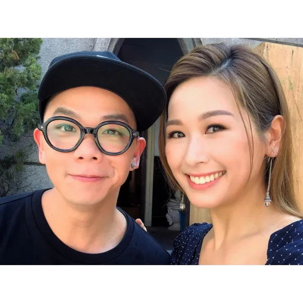 前TVB主持英國大屋放煙花 被指越搬越富貴 曾偷拍鄰居惹爭議 