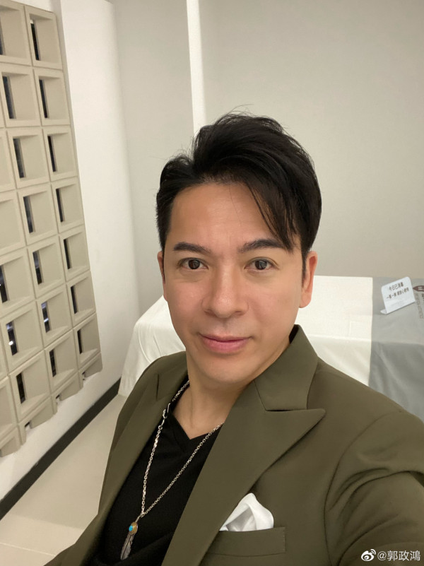 前TVB男星「拖馬散步」顯氣勢 近年北上發展 落力拍片谷人氣 