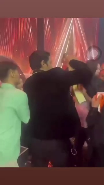 環球小姐2024｜丹麥金髮美女奪冠 網民驚訝不再政治正確 香港相隔23年再派代表出戰 