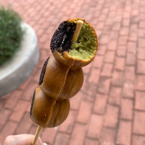 珠海美食｜2026珠海逾10間美食推介！手掌大生蠔火鍋/爆餡雞蛋仔/海邊Cafe/巨無霸豬扒包/榴蓮甜品