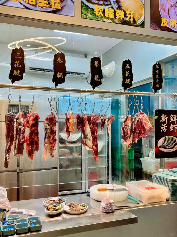 珠海美食｜2026珠海逾10間美食推介！手掌大生蠔火鍋/爆餡雞蛋仔/海邊Cafe/巨無霸豬扒包/榴蓮甜品