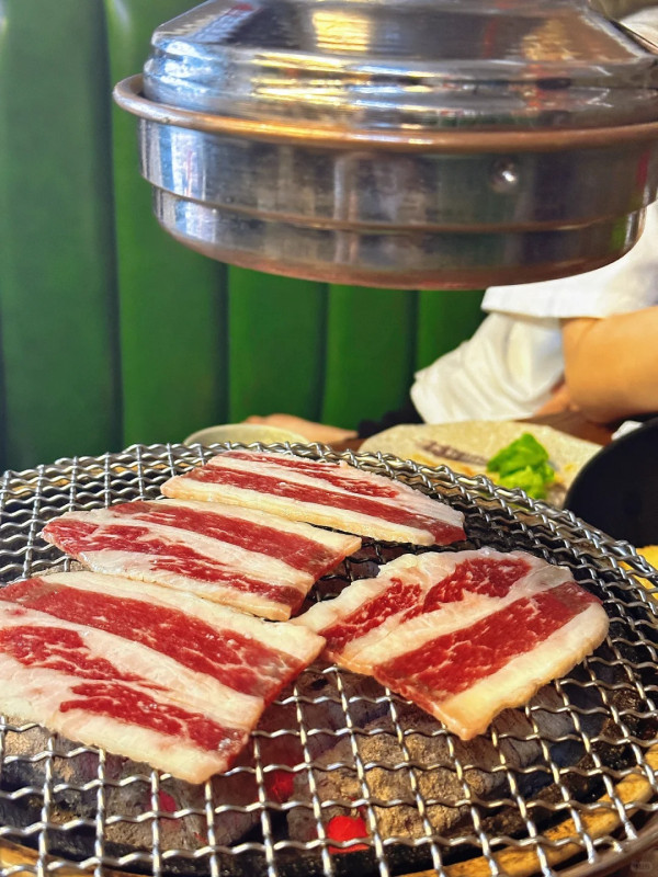 珠海美食｜2026珠海逾10間美食推介！手掌大生蠔火鍋/爆餡雞蛋仔/海邊Cafe/巨無霸豬扒包/榴蓮甜品
