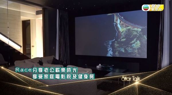 42歲黃婉佩返港出席《四葉草》聚會 2R兩姊妹保養得宜 近況曝光！ 