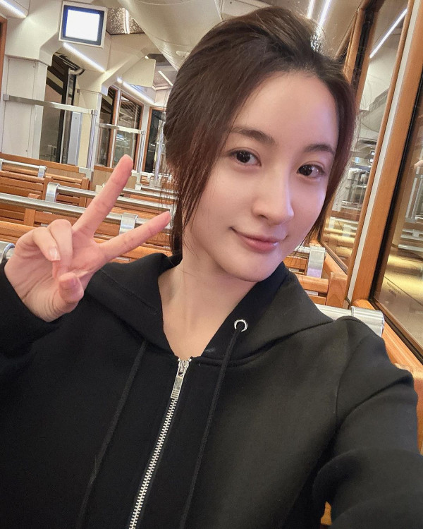 37歲TVB視后突然成內地流量密碼！點擊超過9.4億！搏到盡玩透視誘惑！ 