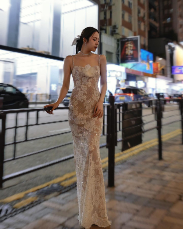 莊子璇全身透視現身節目巡禮